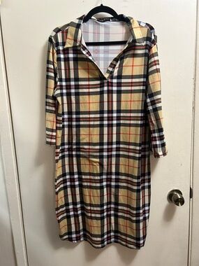 3/4 Sleeve Plaid Midi Shift Dress with Collar in Beige and Black